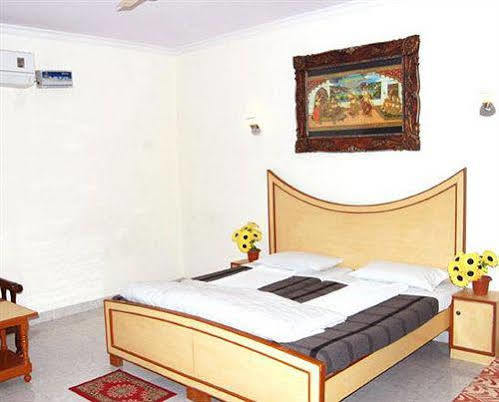 Hotel Tourist Rest House Agra Agra  Exterior foto
